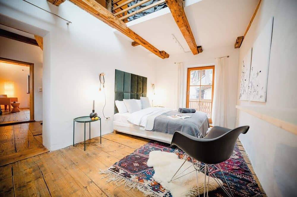 Entire apartment, Historic Cottage in Old Town - for 6 guests in Bad Tölz, Tölzer Land