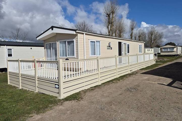 Static caravan for 8 people in Kent