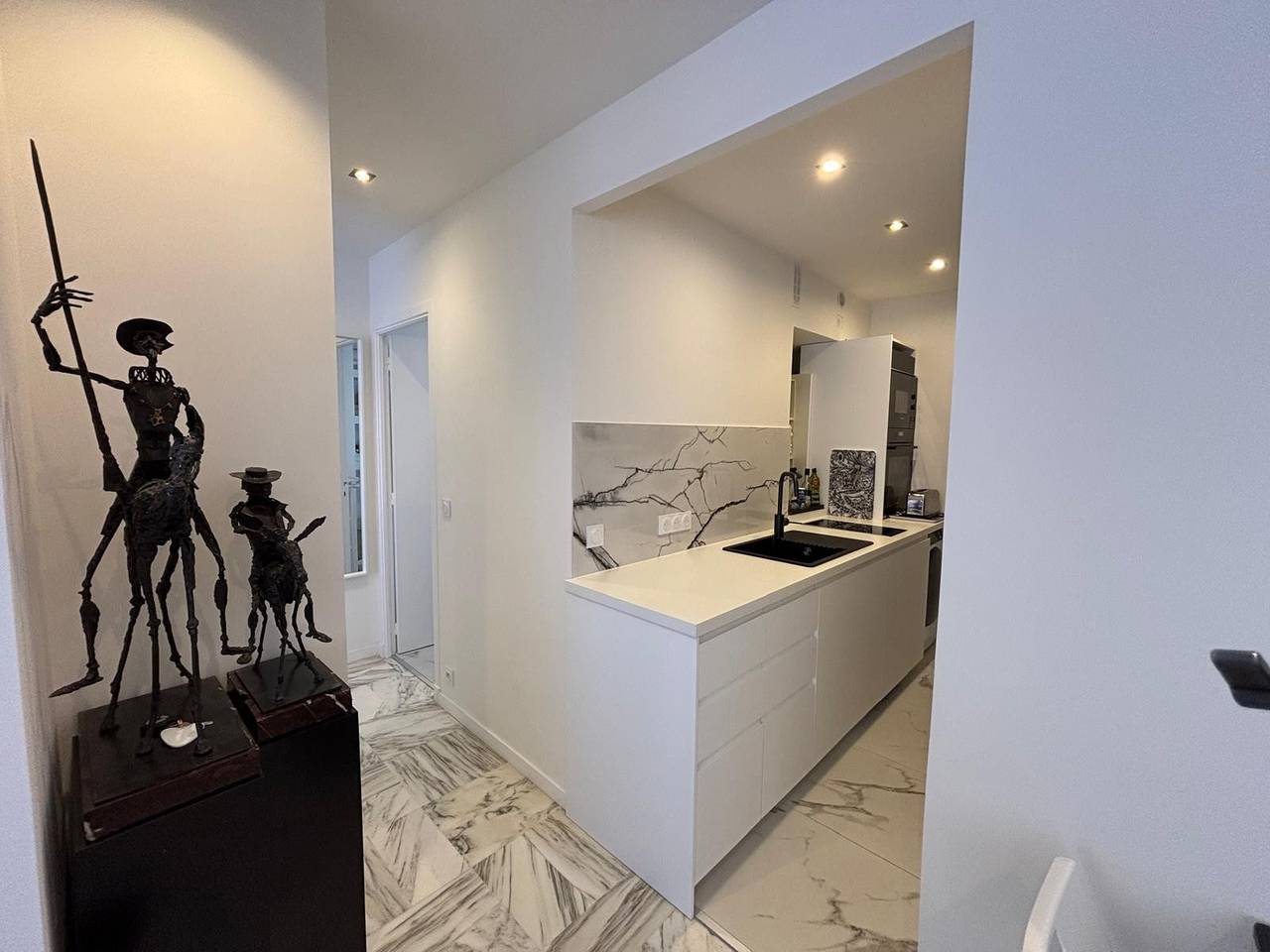Studio entier, Fragonard in Beaulieu-sur-Mer, Côte méditerranéenne (France)