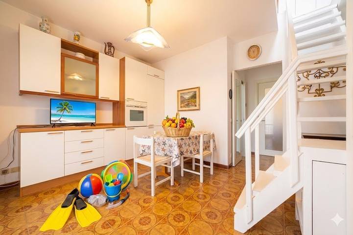 Appartamento intero, Trilocale alle spiagge con A/C e posto auto | Ap33 in San Bartolomeo al Mare (Città), San Bartolomeo al Mare