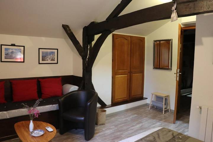 Location de vacances pour 2 personnes, avec Terrasse et Jardin ainsi que Piscine et Vue à Pouillon - 3