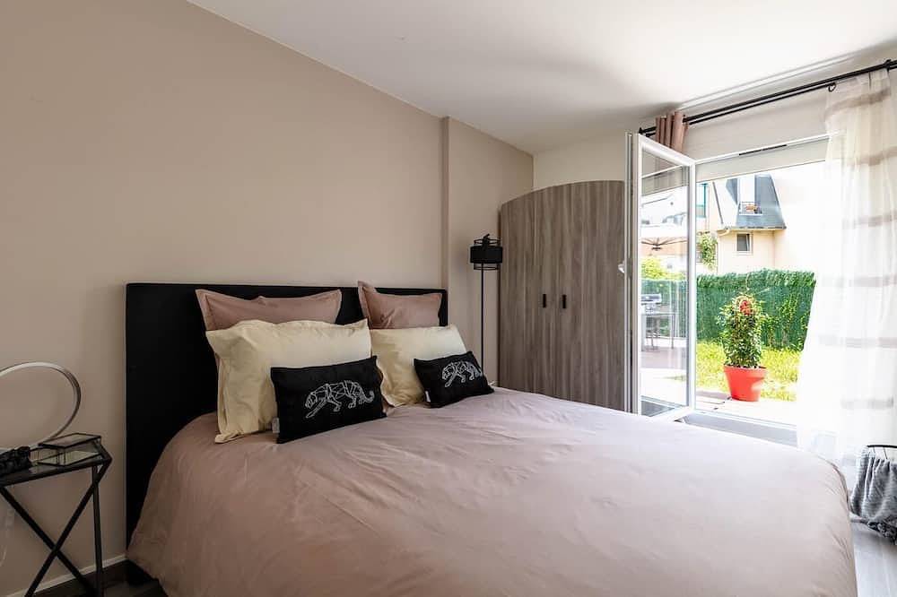 Entire apartment, Charmant Refuge Avec Jardin, à 6 Minutes à Pied du Métro Créteil Léchat in Créteil, Val-de-Marne
