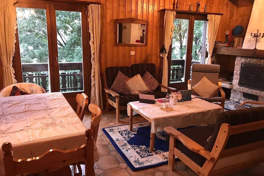 Comfortabel Zwitsers chalet in landelijke omgeving met prachtig uitzicht in Orsières, Walliser Alpen