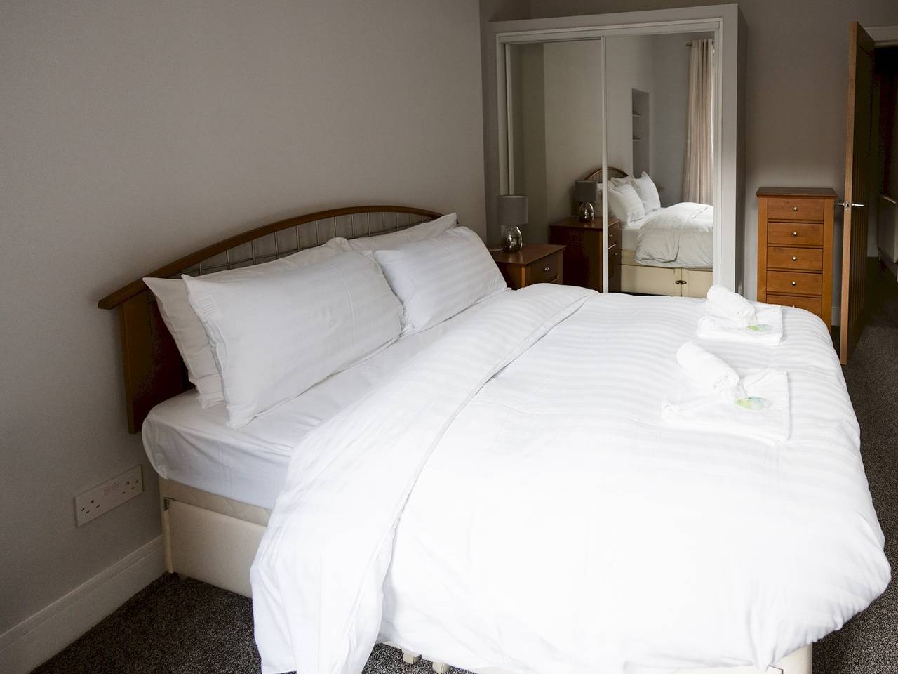 Entire apartment, Superb 1Bed Flat in Fabulous West End - Pass the Keys in Glasgow, Greater Glasgow and Clyde Valley