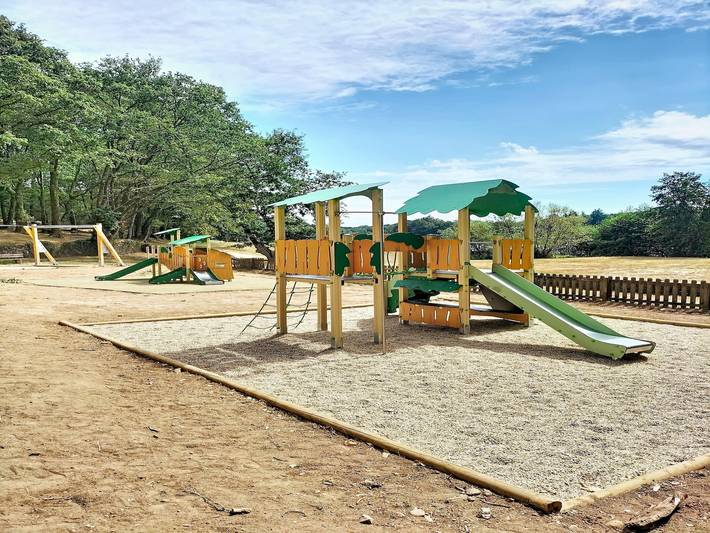 Gîte pour 4 personnes, avec piscine et terrasse, animaux acceptés à Malansac - 4