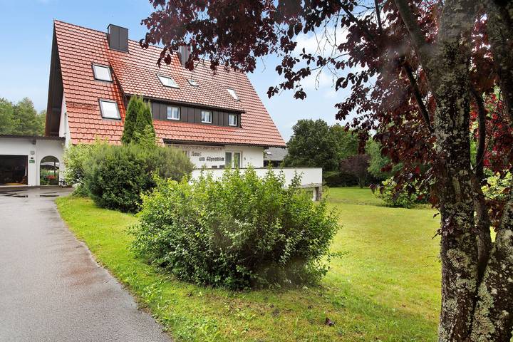 Bungalow 'Uschi' mit privater Terrasse, Gemeinschaftsgarten und Wlan in Grafenhausen, Südschwarzwald