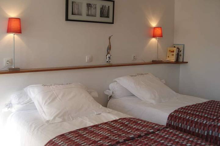 Location de vacances pour 4 personnes, avec jardin et terrasse dans Plage Du Pouldu Santec - 4