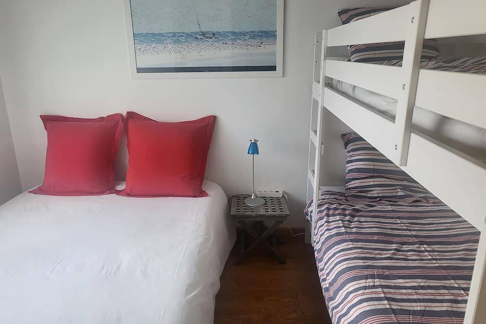 Andernos, 8 Personnes  Villa 140M2  Animaux Acceptes in Andernos-les-Bains, Région d'Arcachon
