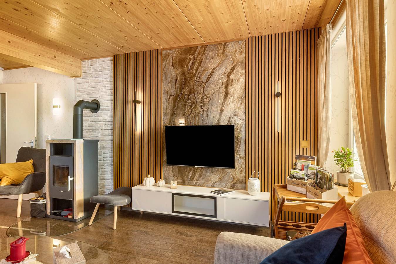 Ganze Wohnung, Apartment 'Haus Luise' mit Bergblick, Wlan und Klimaanlage in Olsberg, Hochsauerlandkreis