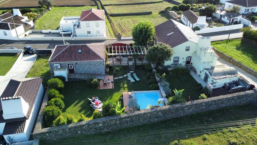 Casa rural para 2 personas, con Balcón y Terraza además de Jardín y Piscina en Terra-Cha - 3