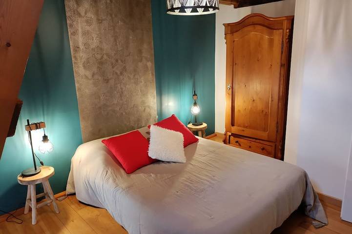 Appartement entier, Appartement T3 Duplex pour cures et vacances, Centre ville Allée d'Ethigny in Luchon-Superbagnères, Bagnères-de-Luchon
