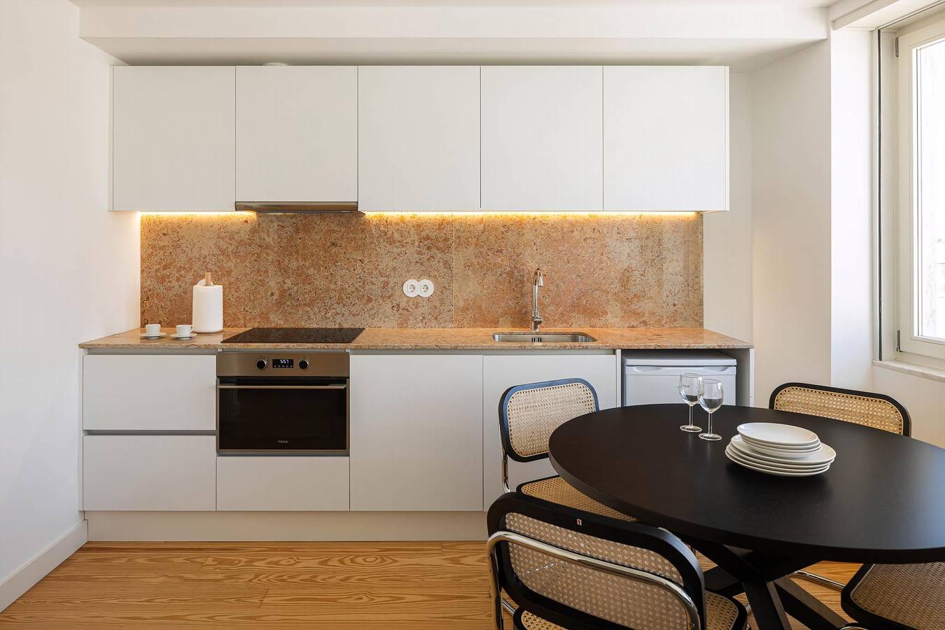 Ganze Wohnung, Ferienwohnung für 4 Personen mit Balkon in Coimbra, Coimbra Distrikt