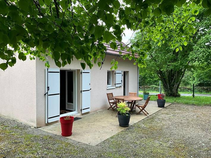 Villa pour 4 personnes, avec terrasse et jardin - 1