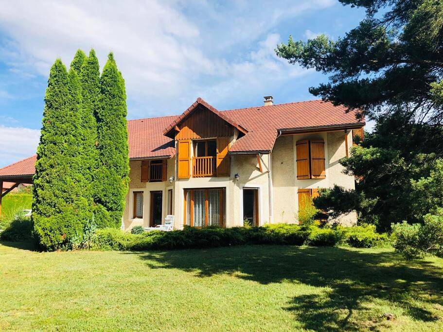 Appartement entier, One-Bedroom Apartment in Chabottes, Parc national des Écrins