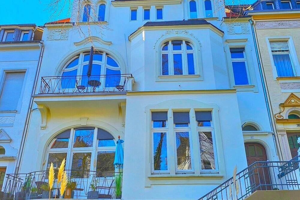 Ganze Wohnung, Ferienwohnung mit Garten am Zoo in Wuppertal, Bergisches Land