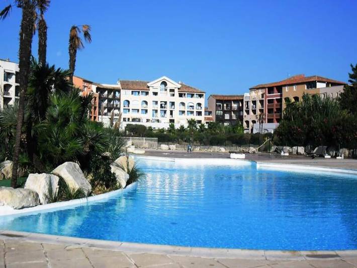 Appartement de vacances pour 4 personnes, avec piscine, adapté aux familles