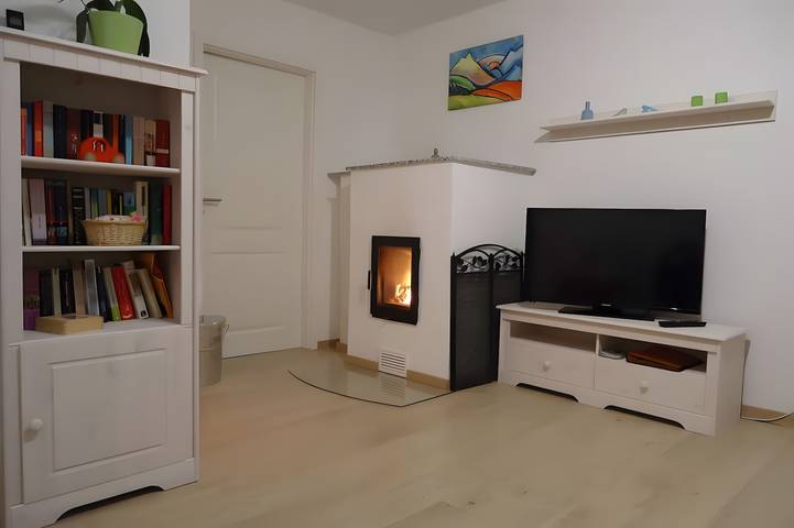 Ganze Wohnung, Apartment „Willkommen in unserer Oase der Ruhe“ mit privater Terrasse, Garten & Wlan in Winterstetten, Leutkirch im Allgäu
