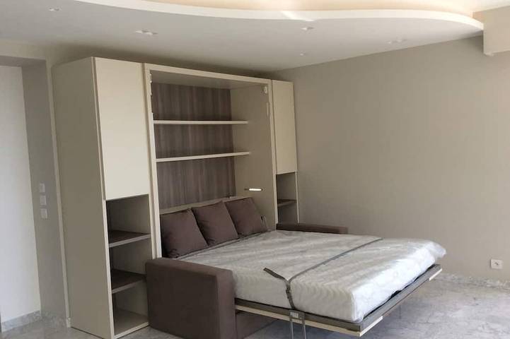 Gîte pour 4 personnes, avec balcon et piscine dans Plage des Sablettes Est - 4