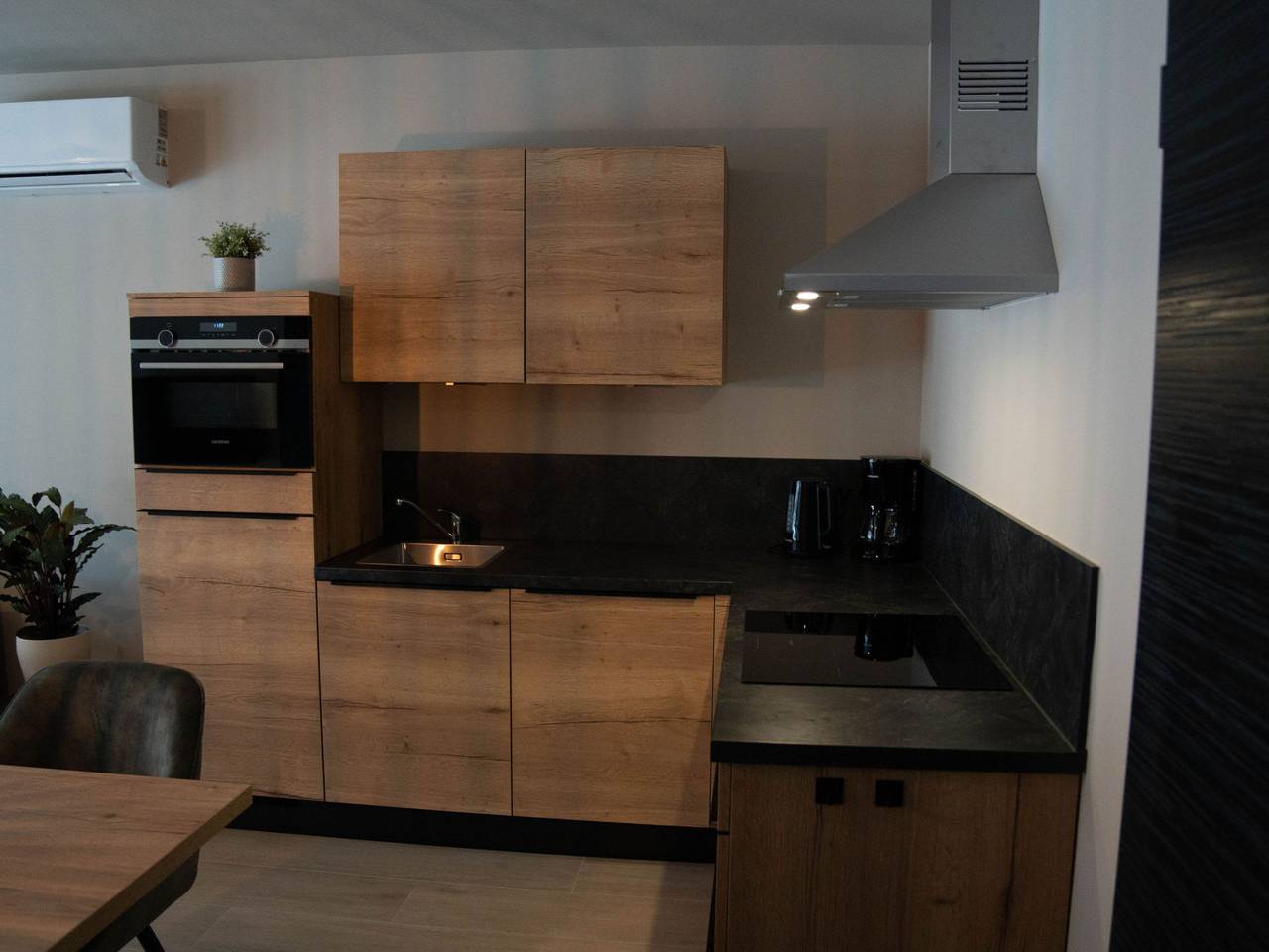 Geheel appartement, Camping Natuurlijk Limburg - Appartement in Remersdaal, Voeren