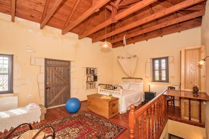 Gîte pour 9 personnes, avec jardin