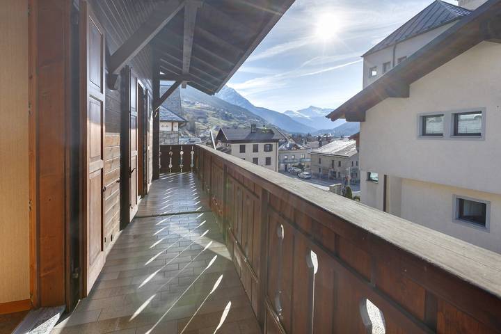 Appartamento '3' con Vista Montagna, Giardino in Comune e Wi-Fi in Isolaccia, Valdidentro