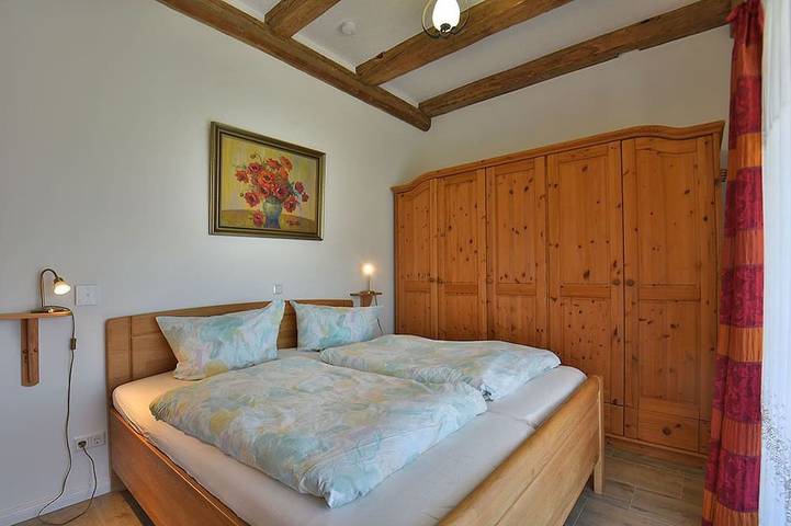 Ferienhaus für 4 Personen, mit Garten und Balkon in Neuhaus am Rennweg - 2