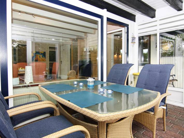 Ferienhaus für 4 Personen, mit Terrasse und Garten in Warwerort - 3