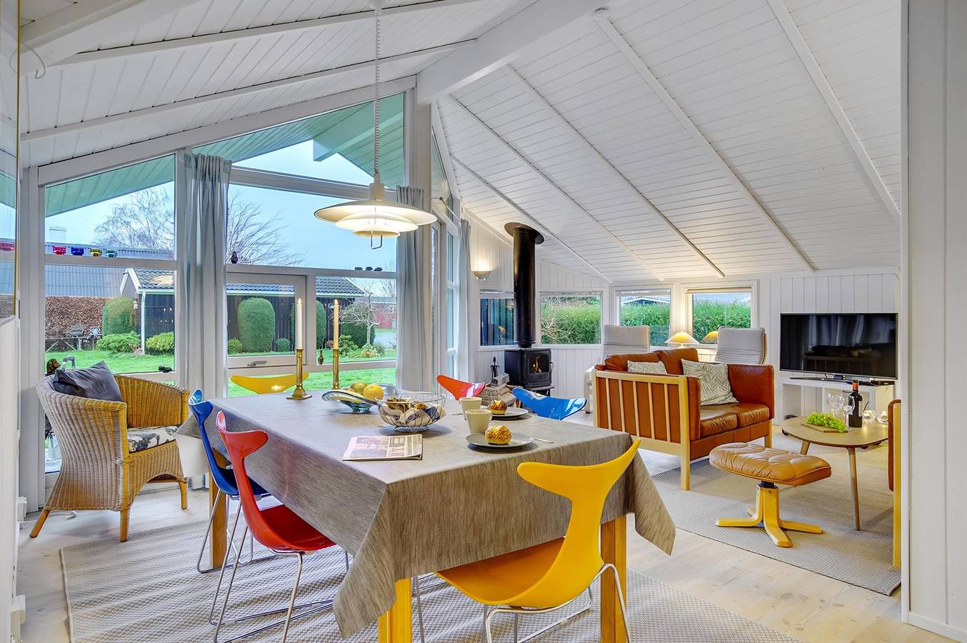 Pet friendly home in Hornbæk with sauna in Dronningmølle, Kattegat Küste