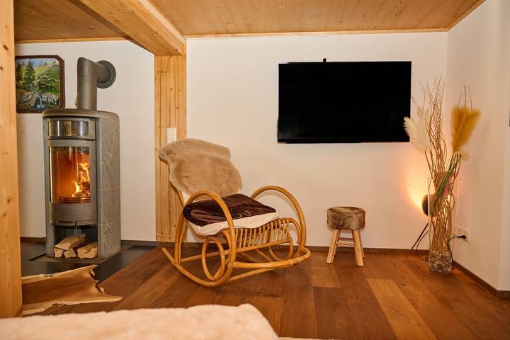 Ganze Ferienwohnung, Ferienhaus Luisa - 2.5-Zimmerwohnung in Pfäfers Bad, Bad Ragaz