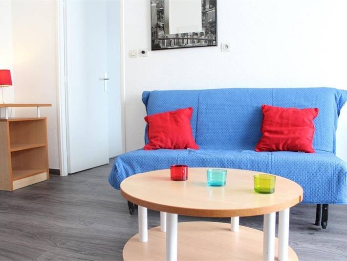 Appartement de vacances pour 4 personnes, avec piscine et balcon