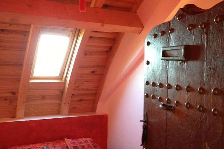 Gîte pour 8 personnes, avec terrasse et jardin, animaux acceptés à Beaune-d'Allier - 4