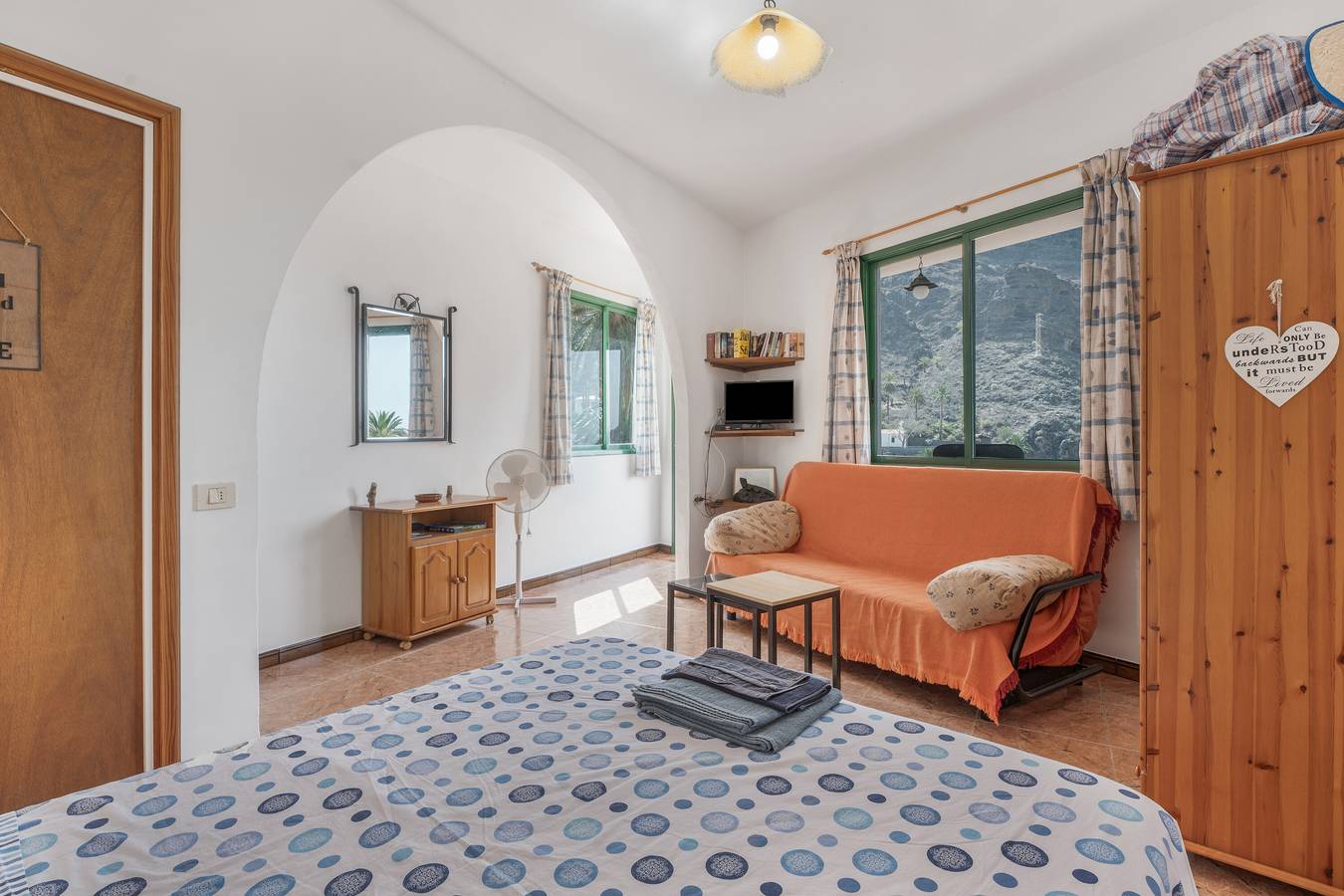 Ganze Wohnung, Apartment 'Apartamento Nayara B' mit Meerblick, gemeinsamer Terrasse und Wlan in Los Granados, Valle Gran Rey