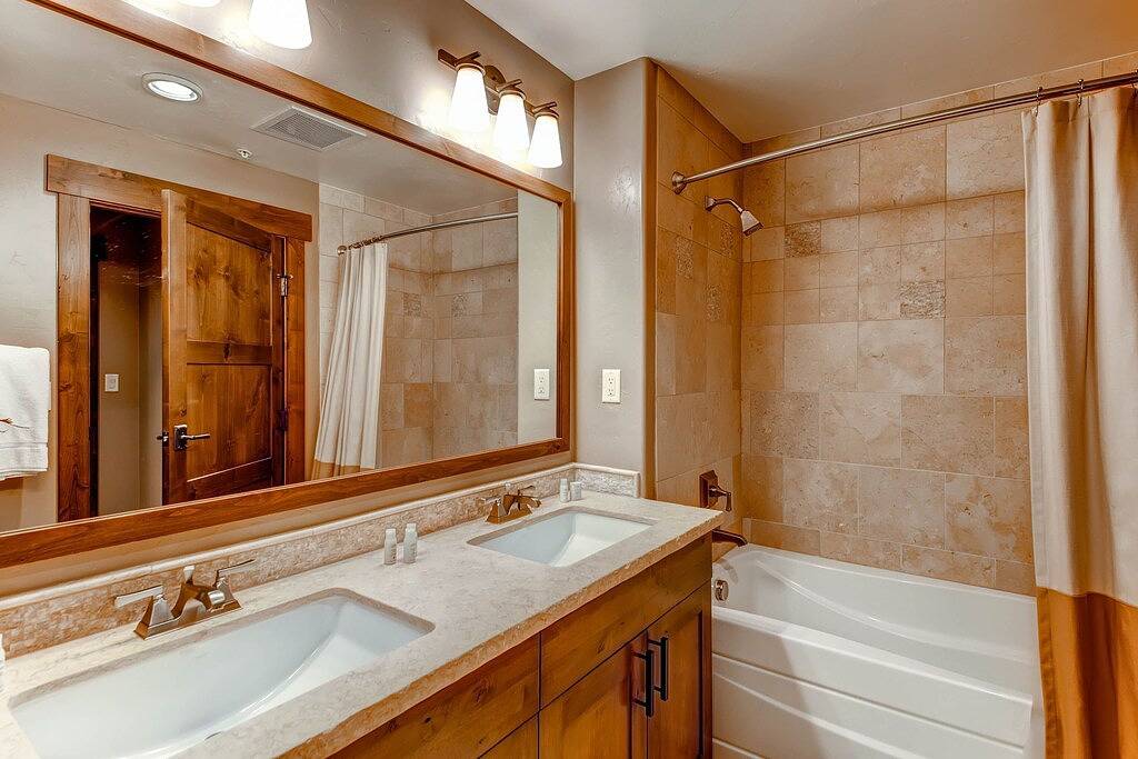 Vacation House for 6 Guests in Steamboat Springs, Routt National Forest