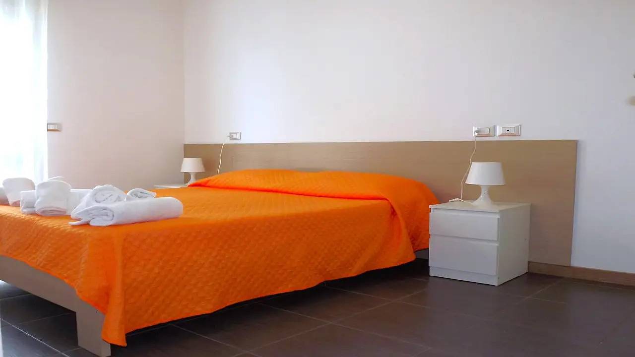 Geheel vakantieappartement, Ferienwohnung für 6 Personen (60 m²) in Martinsicuro in Martinsicuro, Provincie Teramo