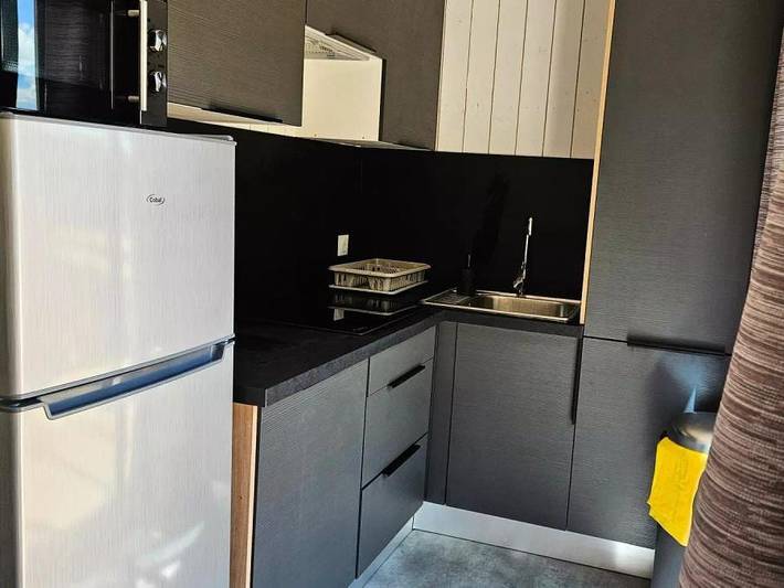 Mobil home pour 4 personnes, avec bassin pour enfant dans Aigues-Vives (Ariège) - 4