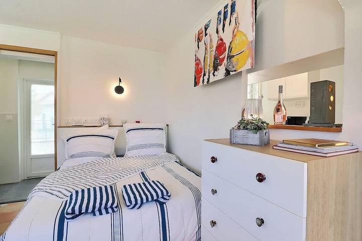 Gîte pour 4 personnes, avec terrasse à Le Rove - 2