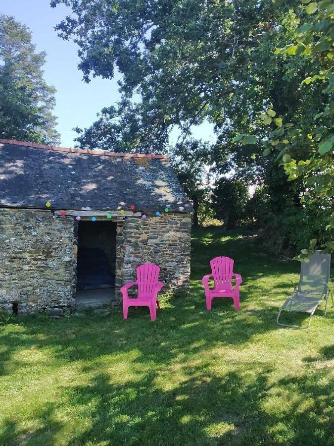 Location de vacances pour 5 personnes, avec jardin et jacuzzi à Pleine-Fougères - 2