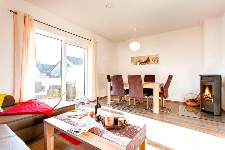 Ferienhaus für 6 Personen, mit Terrasse und Garten in Wismarer Bucht - 4