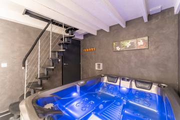 Appartement De Vacances pour 2 Personnes dans Saint-Geniès-de-Malgoirès, Région de Nîmes, Photo 2