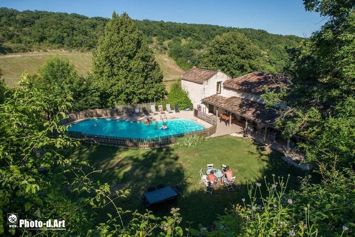 Gîte pour 20 personnes, avec terrasse ainsi que piscine et jardin dans le Tarn-et-Garonne - 2