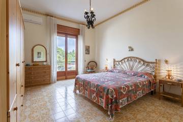 Casa Vacanza per 11 Persone in Salemi, Provincia di Trapani, Foto 1