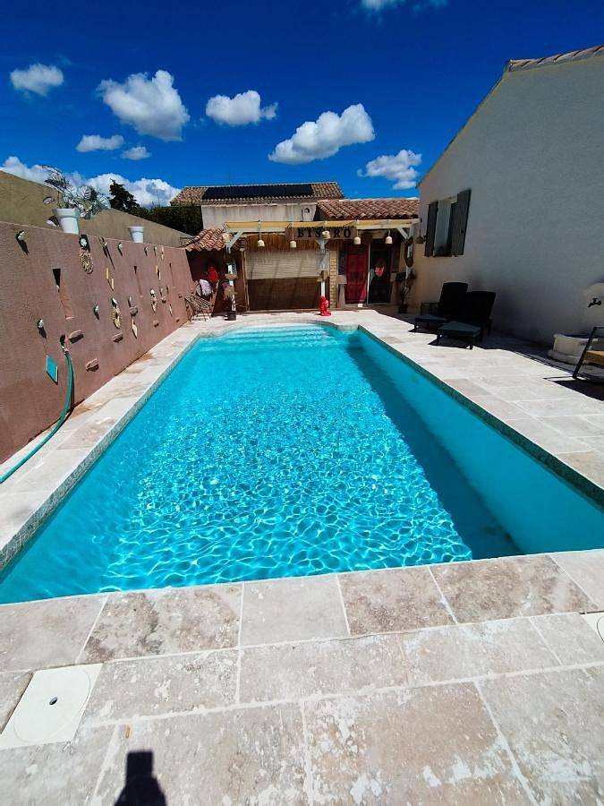 Ferienhaus für 2 Personen, mit Terrasse und Pool sowie Ausblick