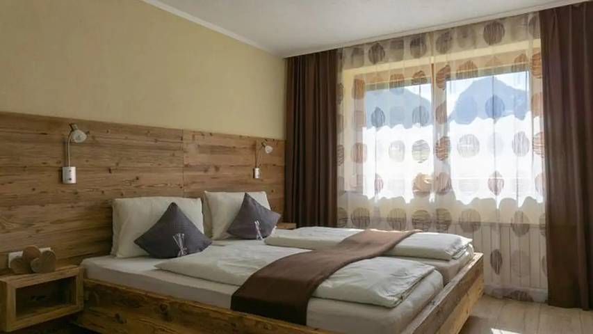 Gîte pour 4 personnes, avec jardin à Pertisau - 2