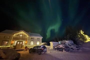 Ferienwohnung für 2 Personen, mit Balkon und Garten sowie Whirlpool in Tromsø