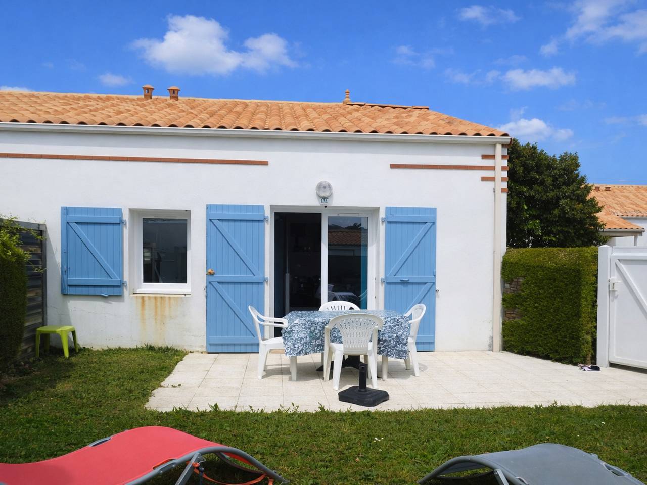 Maison avec Piscine à La Faute-sur-Mer, Proche Plage in L'Aiguillon-la-Presqu'île, Vendée