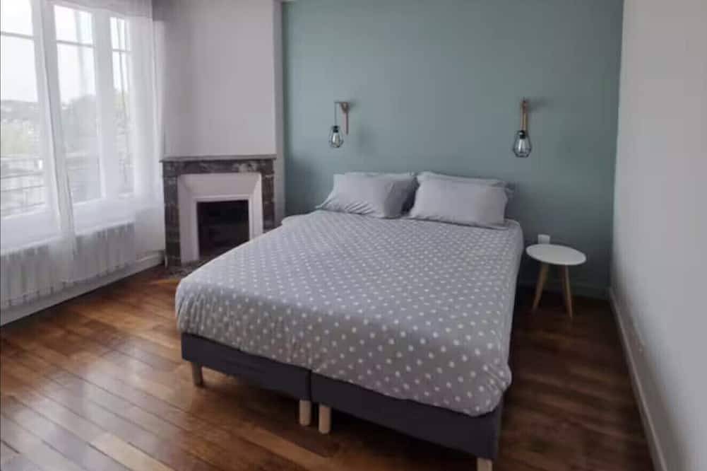 Appartement entier, Appartement moderne 3 chambres – Vue & proche Paris in Arcueil, Val-de-Marne