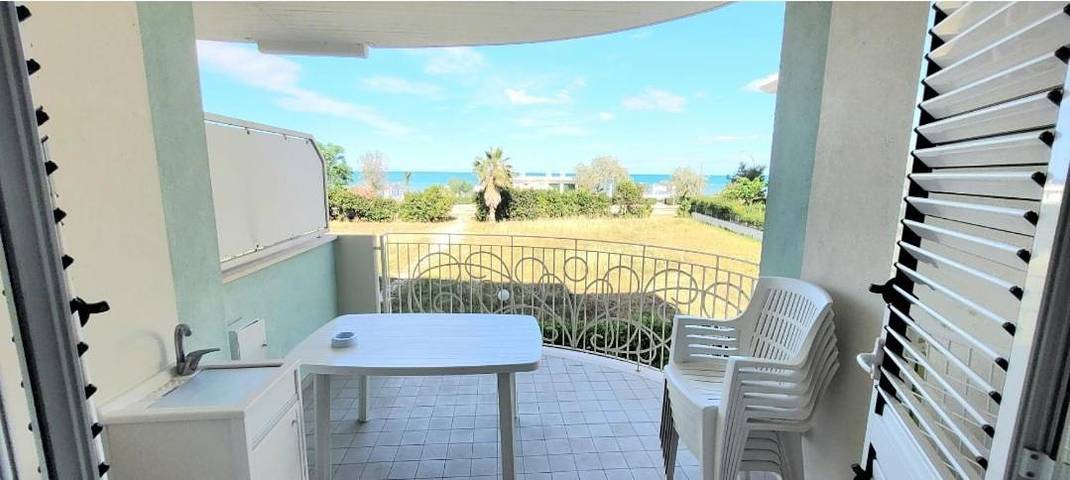 Appartamento per 6 persone, con panorama e balcone a Villa Rosa