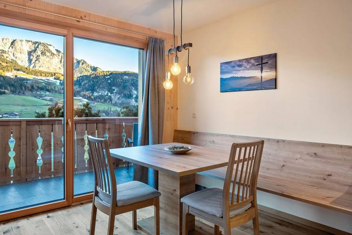 Ganze Wohnung, Ferienwohnung Mittnackerhof Ringelblume mit Bergblick, Balkon und Wlan in Sarntal, Sarntaler Alpen