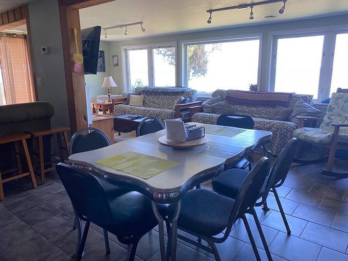 Vacation rental for 12 people, with yard in New York State
