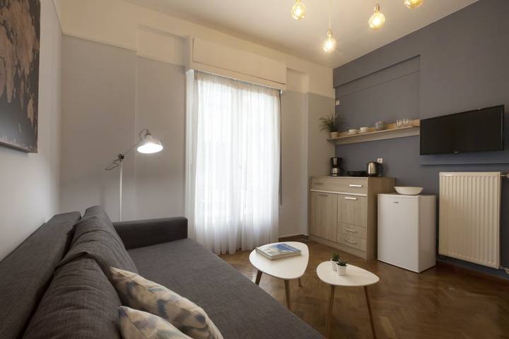 Apartment for 4 people, with balcony in Acropolis